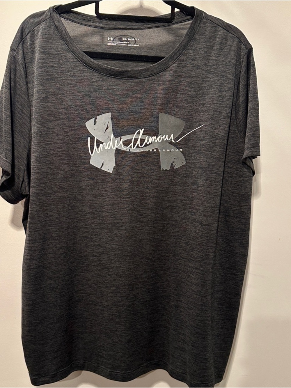 Under Armour Women's Dark Charcoal Heather Short Sleeve Logo Tee - 2X